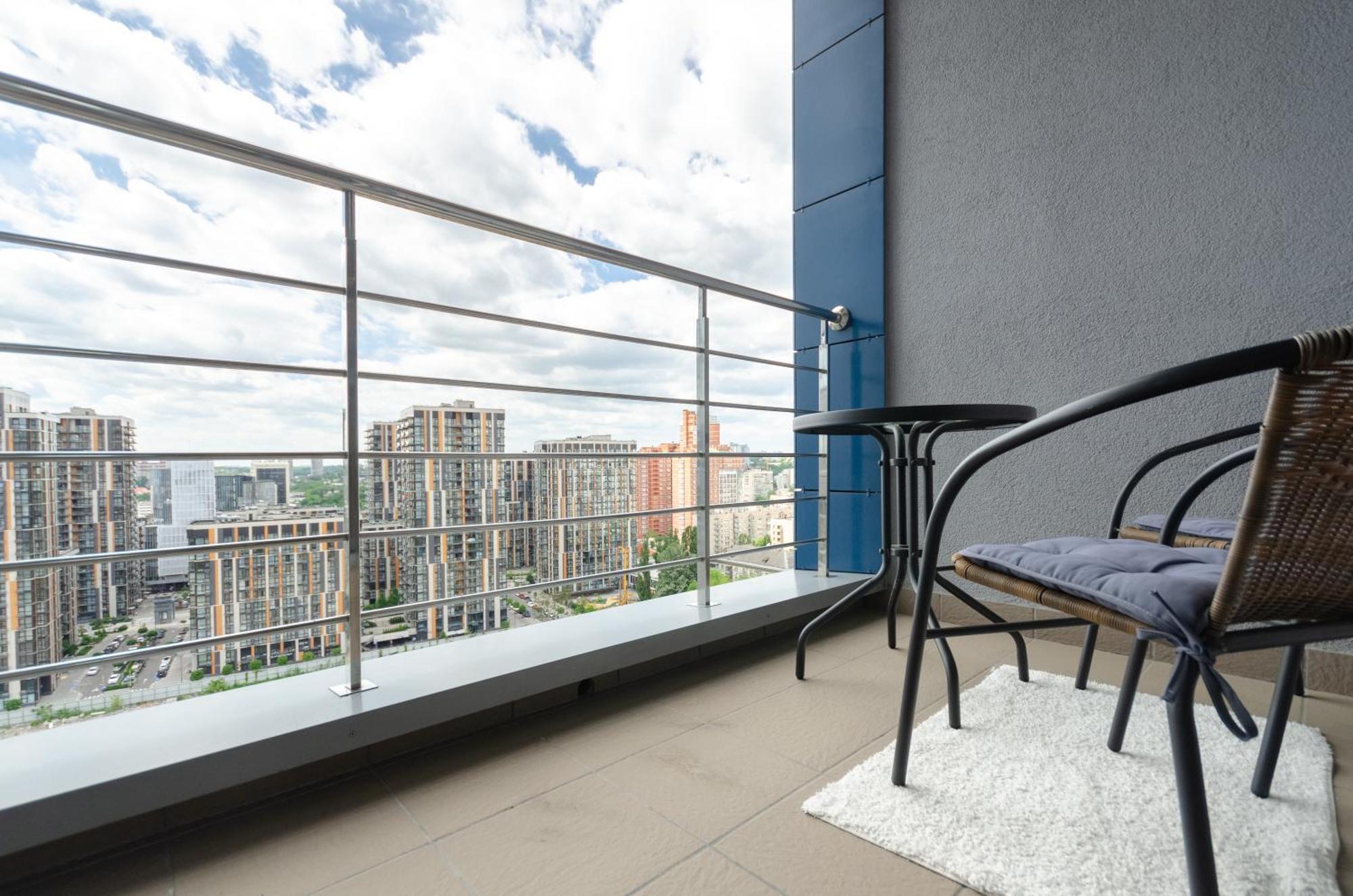 Petrovdom Apartments 267-373 In Rc Central Park, 7 John Mccain Street Kyiv Exterior photo